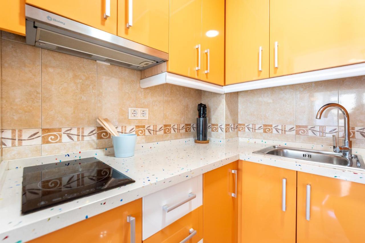 Sunny Seaside Apartment Arroyo De La Miel Extérieur photo