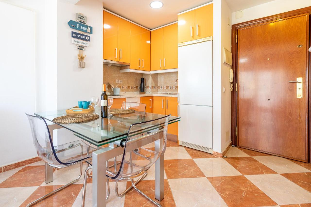 Sunny Seaside Apartment Arroyo De La Miel Extérieur photo